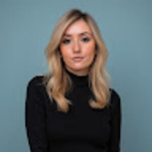 Meet your Posher, Olivia